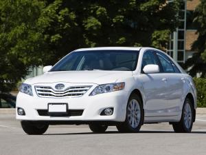 Toyota Camry XLE 2009 года